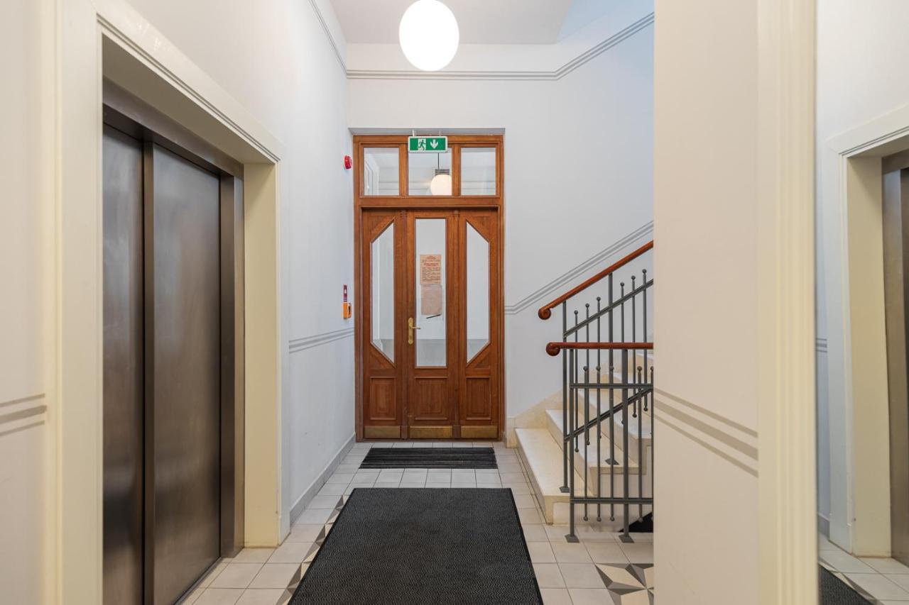 Rent Like Home - Targowa 21 Варшава Экстерьер фото